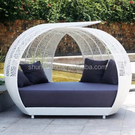 Outdoor wicker rattan beach day bed with canopy double