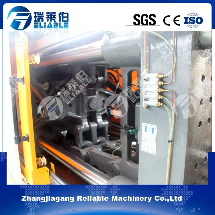 Небольшая литьевая машина по низкой цене