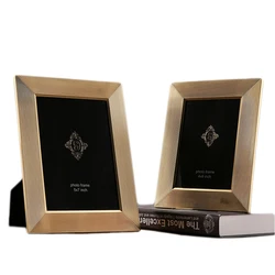 Modern minimalist brass photo frame set 6 inch 7 inch high-grade brass metal photo frame model room office bedroom decoration