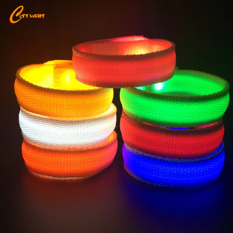 Safety High Quality Flashing Outdoor Sports Party Festival Lighted LED Armbands