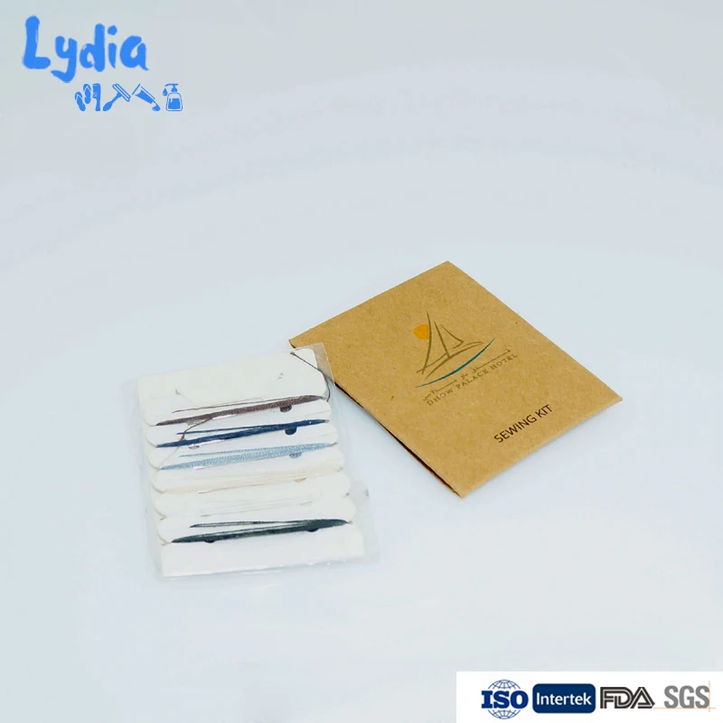 Одноразовые принадлежности для ванной комнаты в коробке из крафт-бумаги