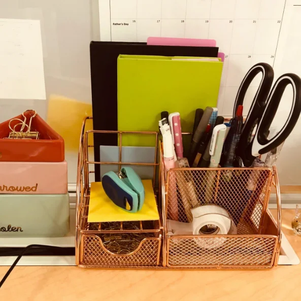 
metal mesh office desk organizer file organizer pen holder for home, office, school,desk or wall 