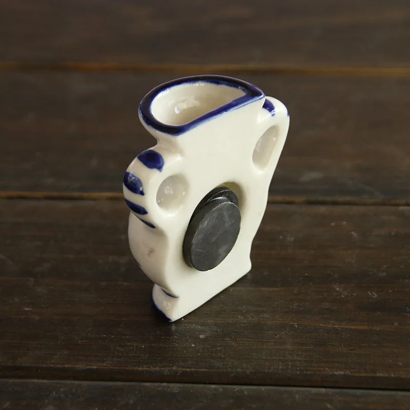 Blue and white mini vase ceramic fridge refrigerator magnet