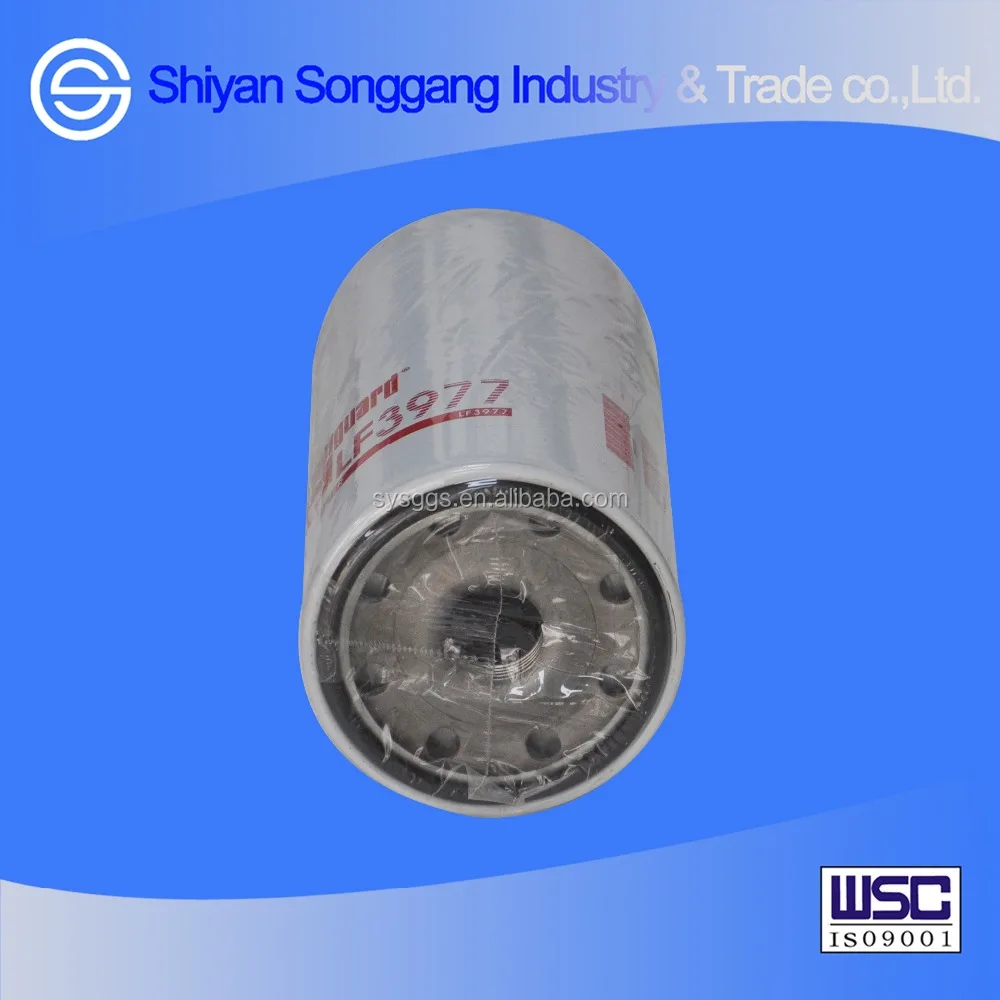 
Dongfeng truck parts engine parts oil filter LF3977 