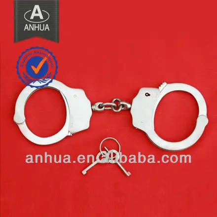 наручники полиции