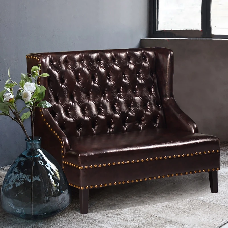 Ворсовое кресло с пуговицами на спине для современного ресторана