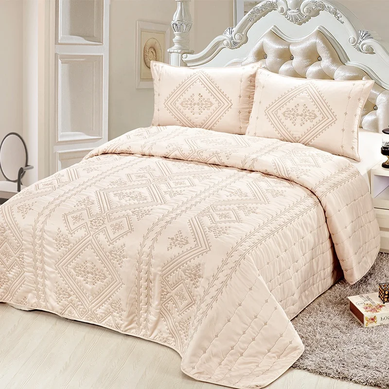 
Solid Color Embroidered Quilted Satin Bedspread 