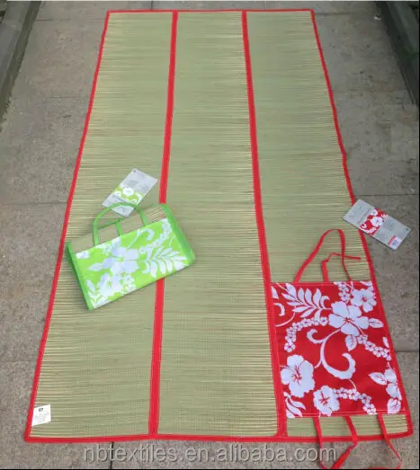 Outdoor straw matting floor,folding beach straw mat