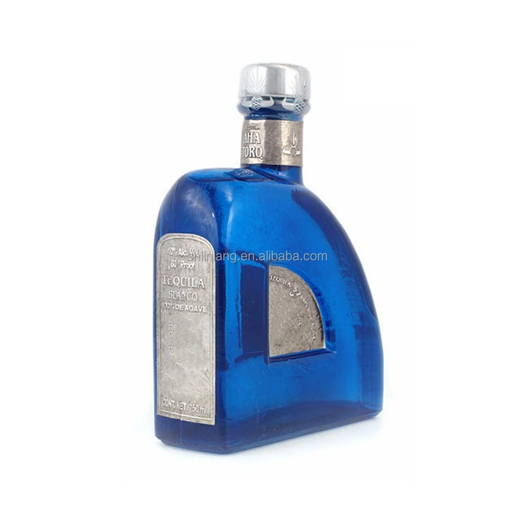 Shanghai Linlang customized Luxury heart shape tequila blue bottle tequila glass bottle