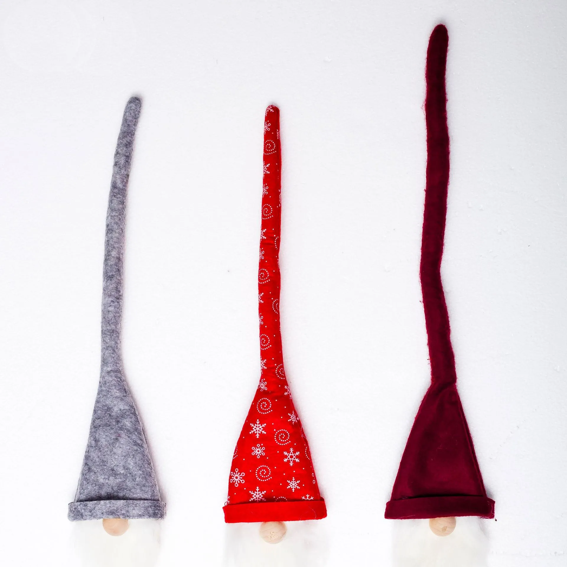 2023 Hot design Wine Decoration Velvet Santa Wine Bottles Cover