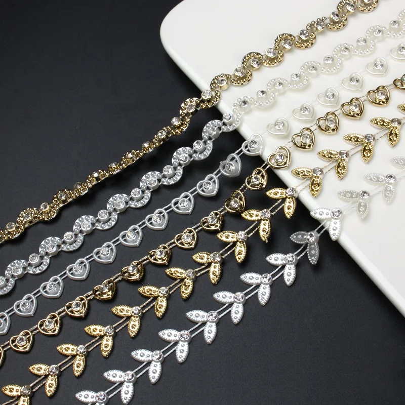 China supplier elegant pearl decorate chain artificial white pearl rhinestone chain