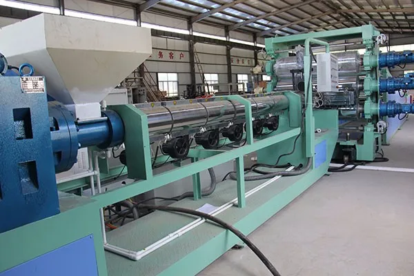 HDPE sheet extruder machine YX-120/33 Single -screw extruder
