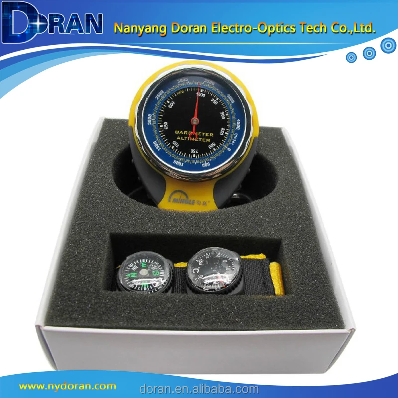 
4 in 1 Outdoors Mountaineering Hiking Altimeter Barometer Thermometer Compass 
