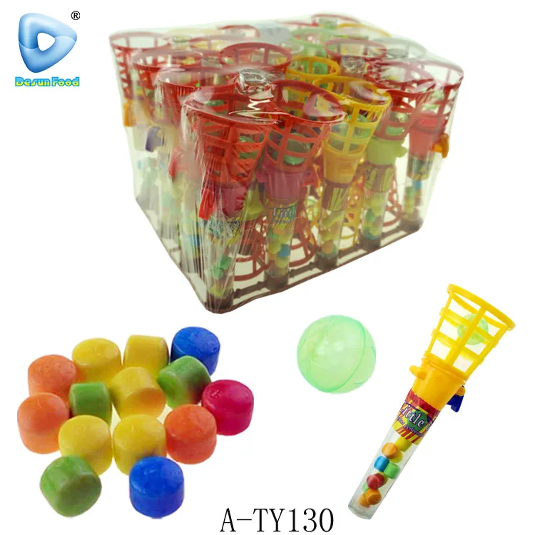 Баскетбольные маленькие конфеты и игрушки