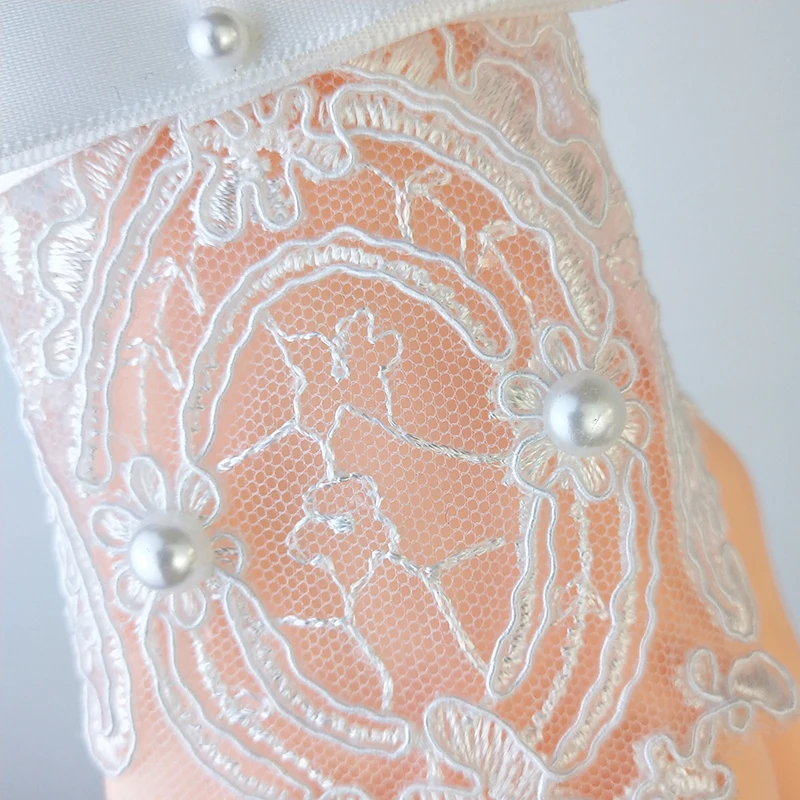 
Bridal Accessories Wholesale Lace Summer Sunscreen White pearls Beaded Decorative Fingerless Gloves 