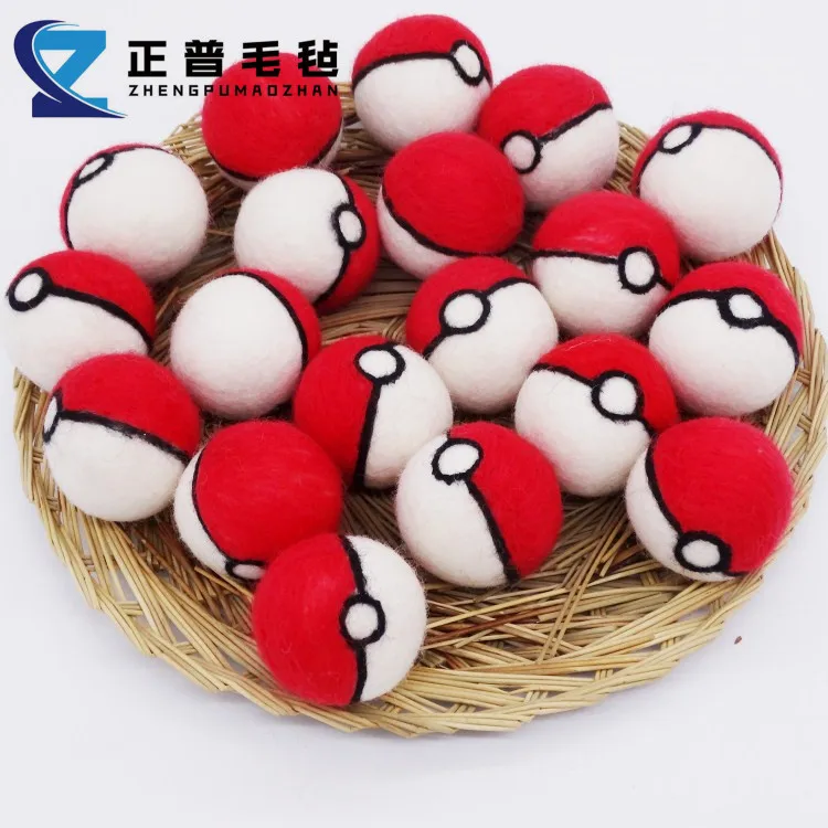 amazon top seller 2019 Multi Color Eco-friendly and Non-toxic Wool Felt Cat Ball Toys with catnip inside or bell