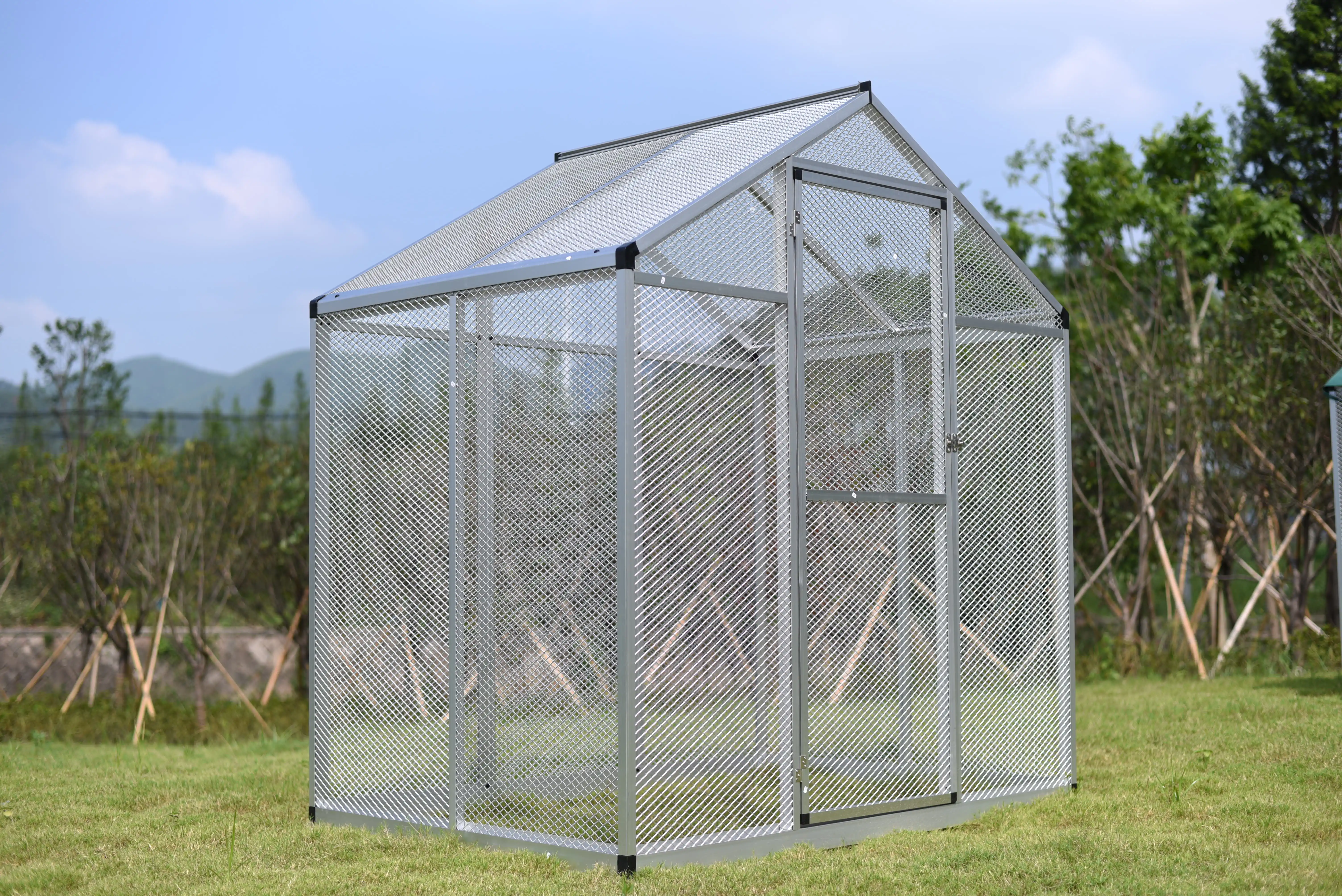 
Wholesale Aluminium pet wedding decoration outdoor bird cage animal house 