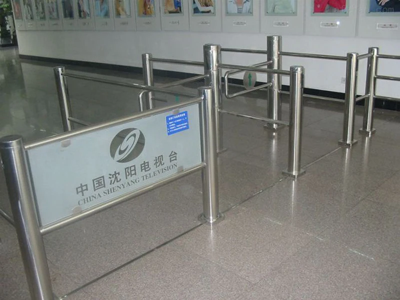 Retractable Flap Barrier Turnstile Barcode Reader with Turnstile gate