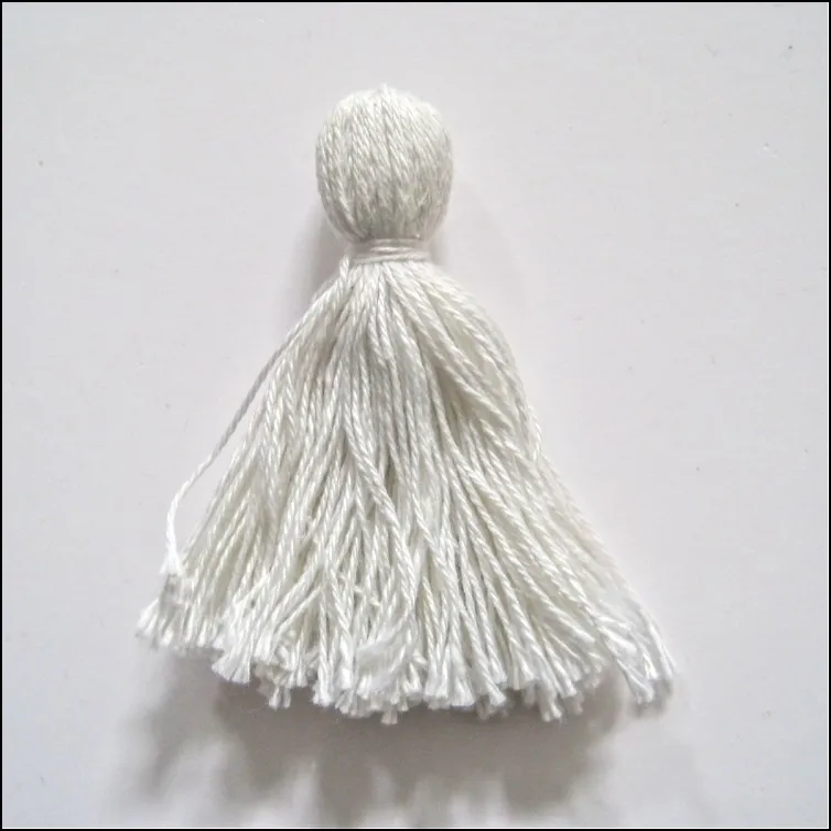Woman Dress Fashion Small Garments Decoration Cotton Tassel Wholesale Tassels Tassel Keychain 100%