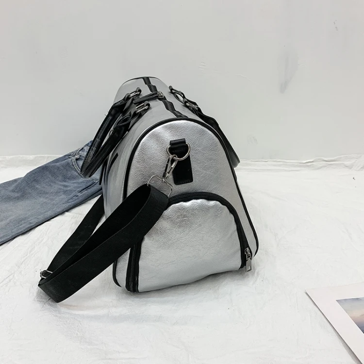 High quality customized private label luxury cylinder shaped zip lock clothes travel yoga duffle gym bag with logo