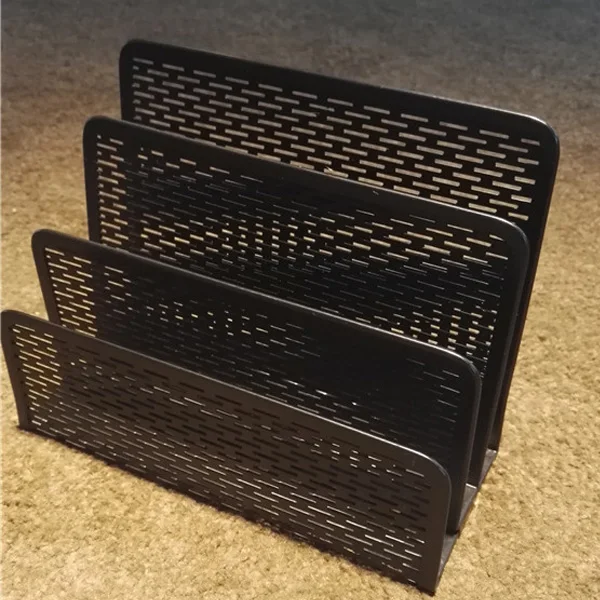 Factory price 4-tier metal mesh wire magazine holder