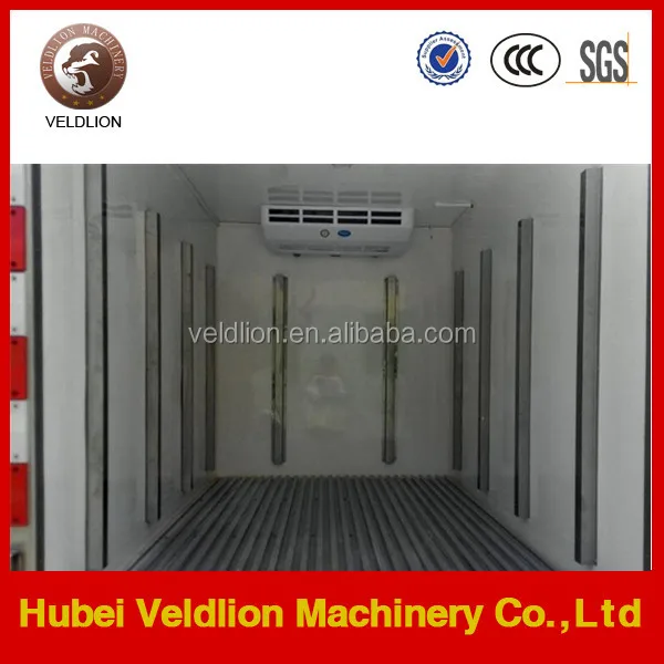 Changan 4*2 0.5ton gasoline mini refrigerated truck for sale