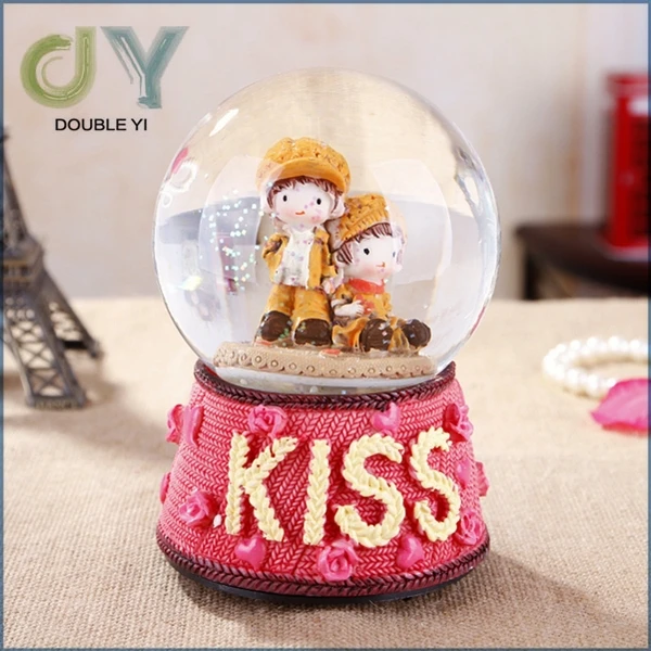Customized 360 rotate music crystal glass snowball for wedding souvenirs gift resin Craft