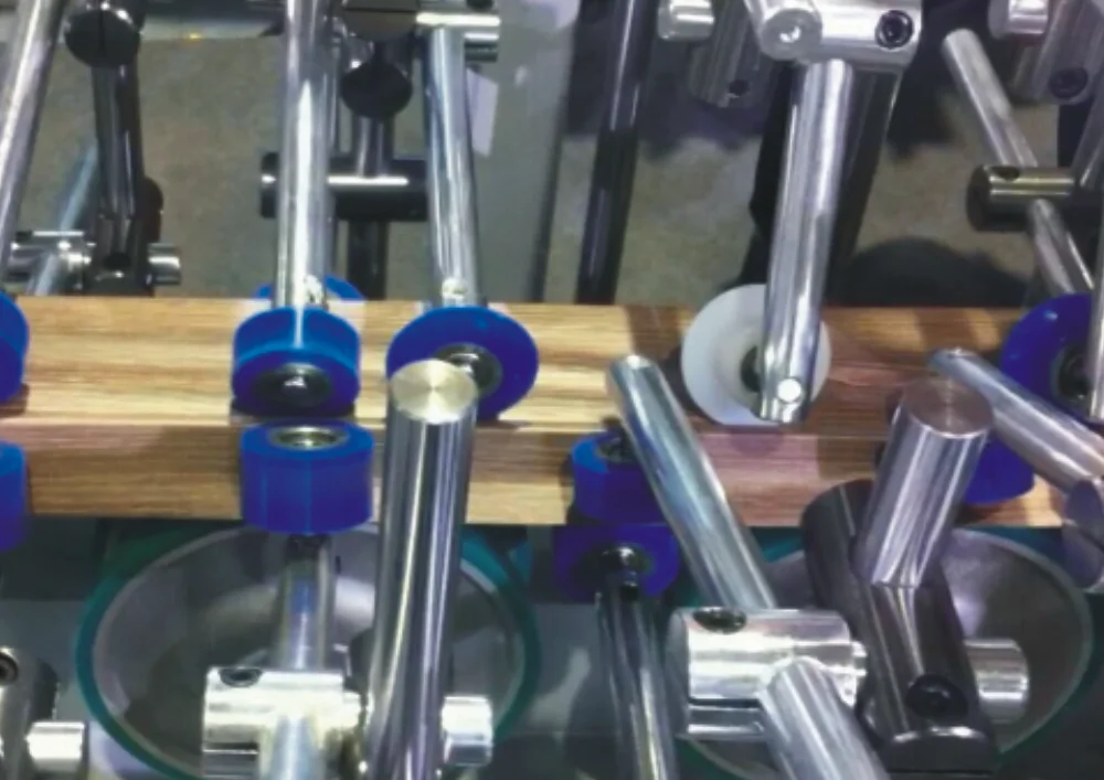 High QUALITY STANDARD  WOOD VENEER WRAPPING MACHINE For furniture decoration, door frame