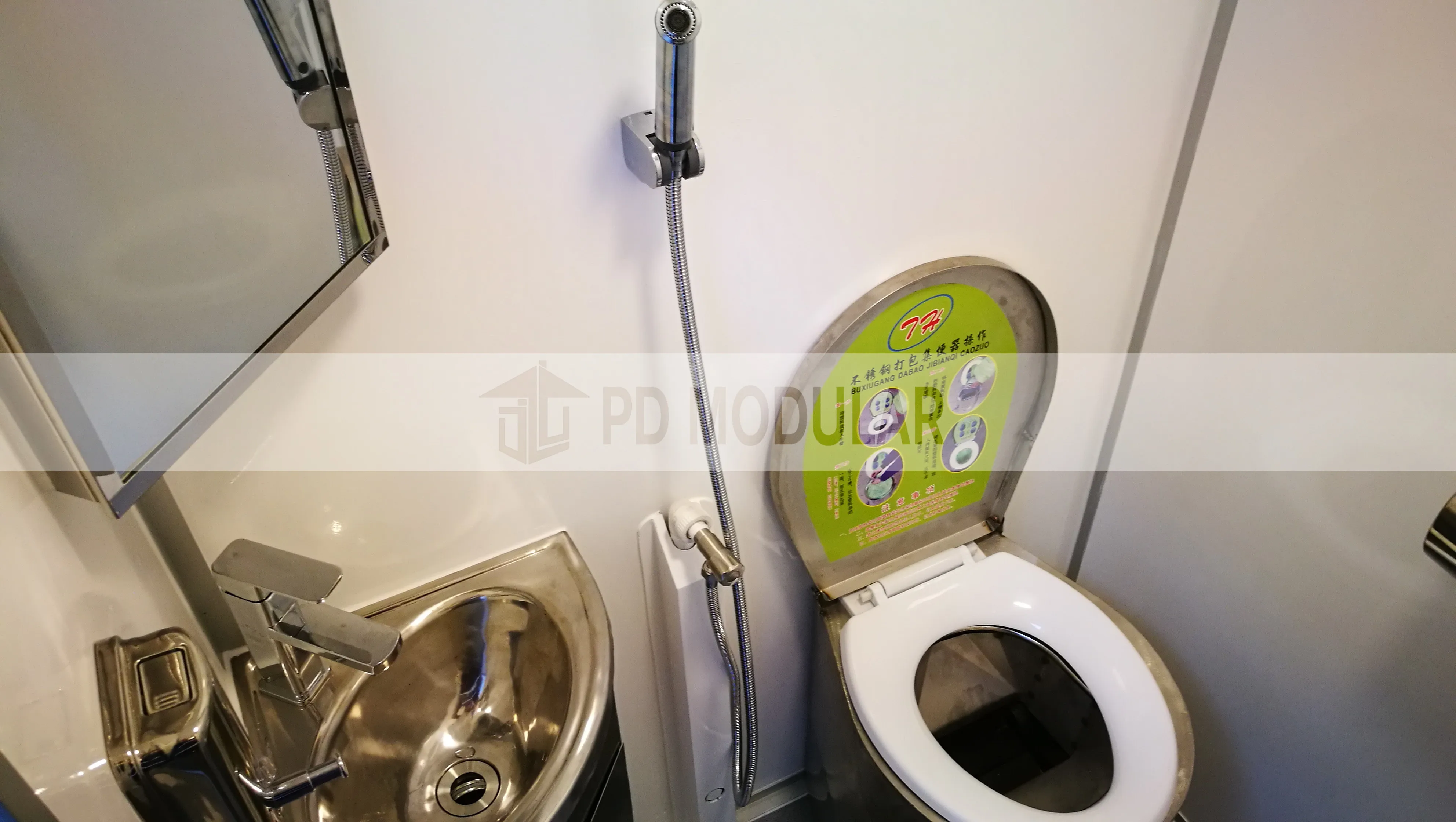 2019 new good quality prefab steel portable trailer toilets with restroom shower