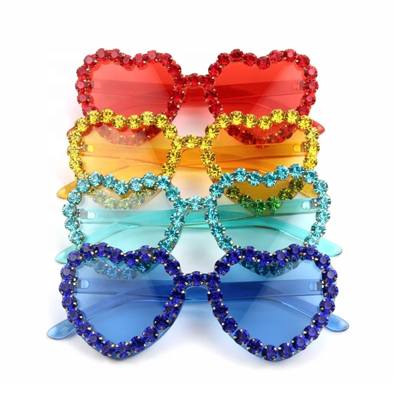 В форме сердца солнцезащитные очки для женщин без оправы рамки оттенок прозрачные линзы Роскошные красного розового желтого и