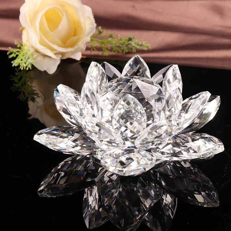 Beautiful crystal Lotus Artificial Flowers Heavy Industry carved high quality crystal glass for home decoration