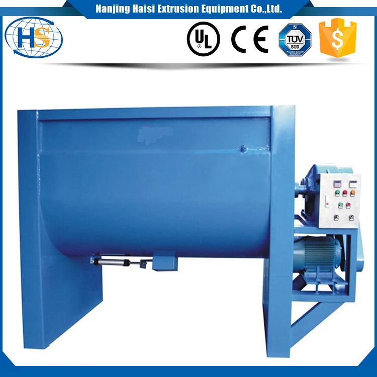 Large volume plastic horizontal mixer: