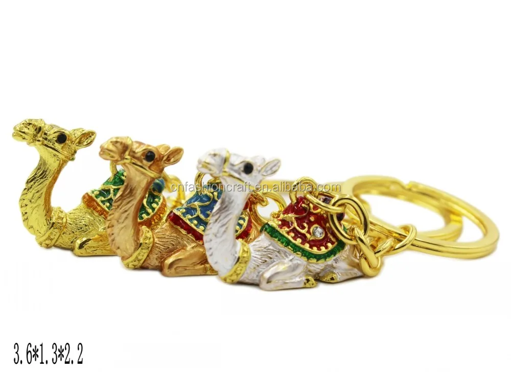 Best selling trendy style camel keychain for dubai gift