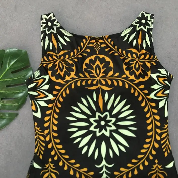 
2019 Lady High Neck Boho Closed Thong Swimwear Women One piece Swimsuit Female Swim Bathing Suit Monokini Bodysuit Trikini 