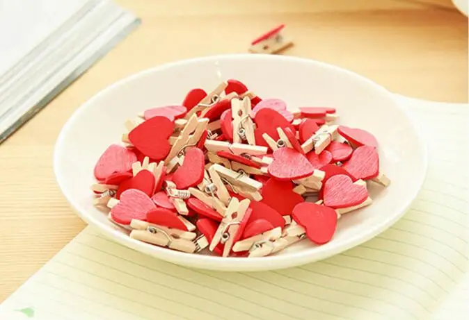 
Mini Heart Love Wooden Clothes Photo Paper Peg Pin Clothespin Craft Postcard Clips Home wedding Decoration 