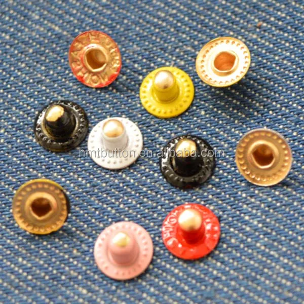 Декоративные штаны для сосков с заклепками