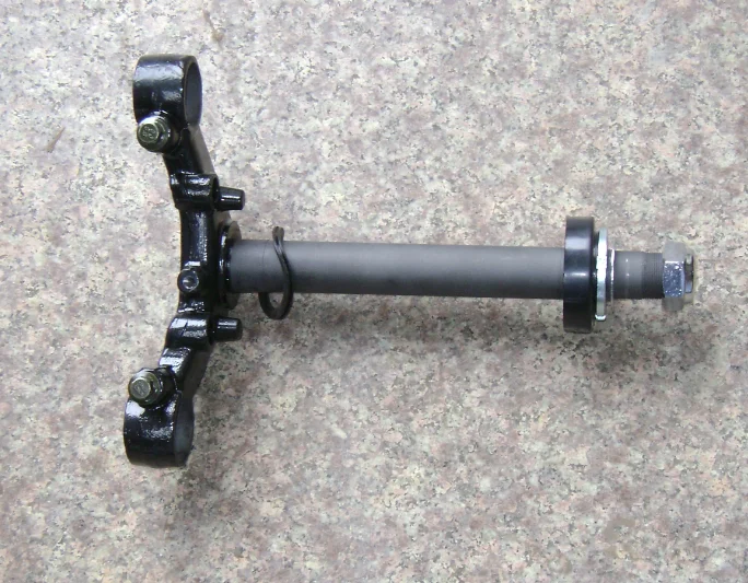 125 150 200 250 ZONGSHEN LIFAN LONCIN street motorcycle steering stem for sale