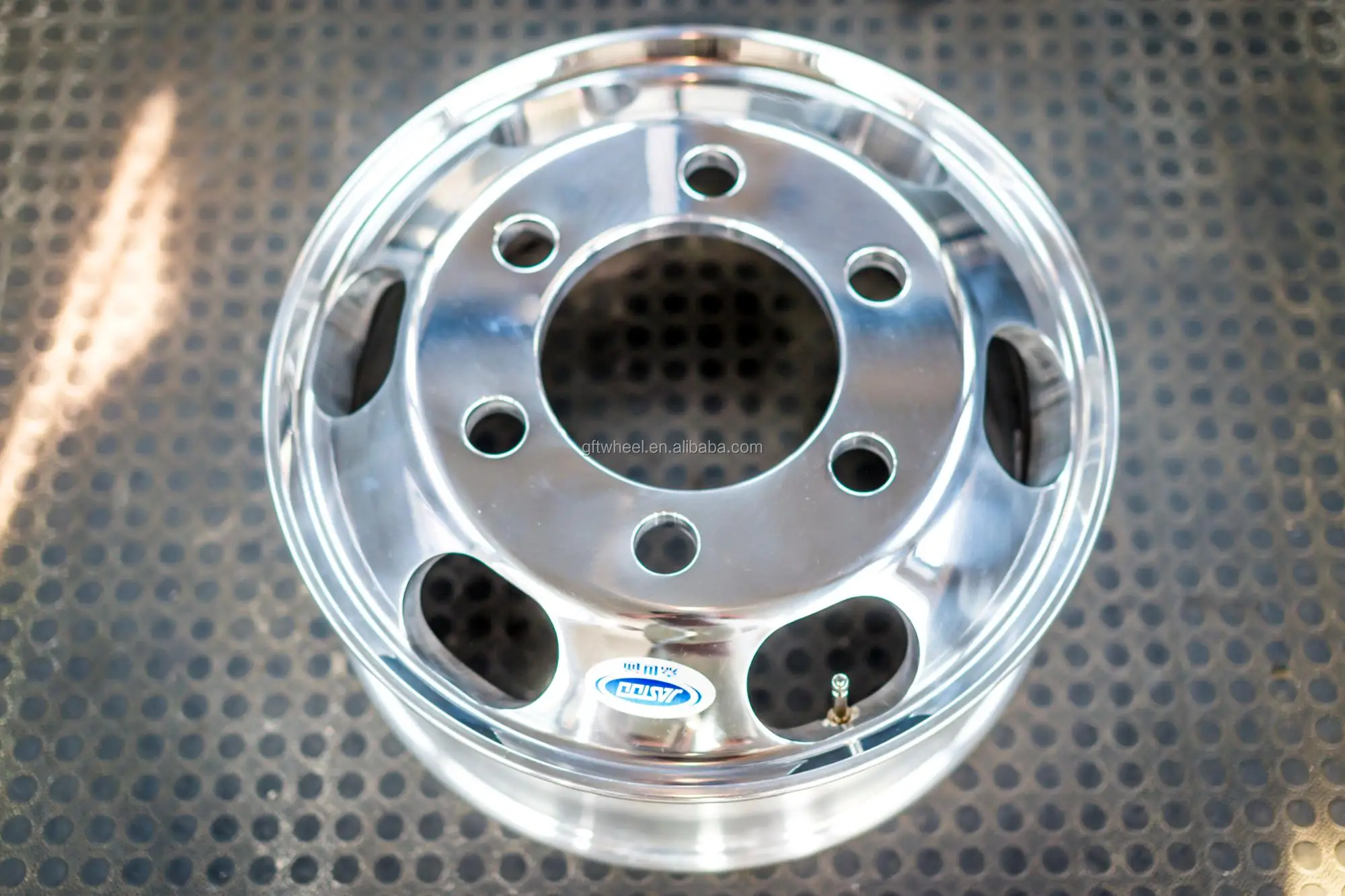 China cheap aluminum wheels for chrome bus wheel