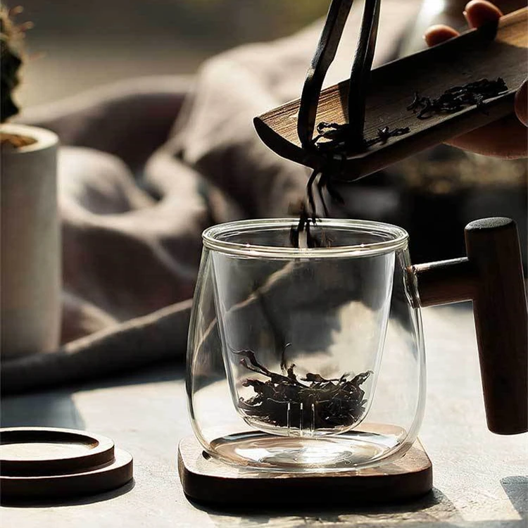 Wholesale  Creative Heat Resistant 300 ml  Tea Glass Cup With Coaster and Handle