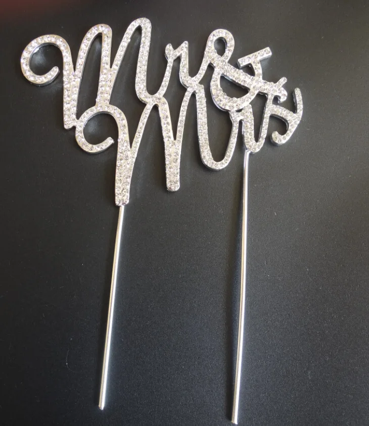 Wholesale Mr&Mrs Rhinestone Wedding Cake Topper Rhinestone Number Cake topper, Wedding Cake Decoration Bling Party Favor CT002