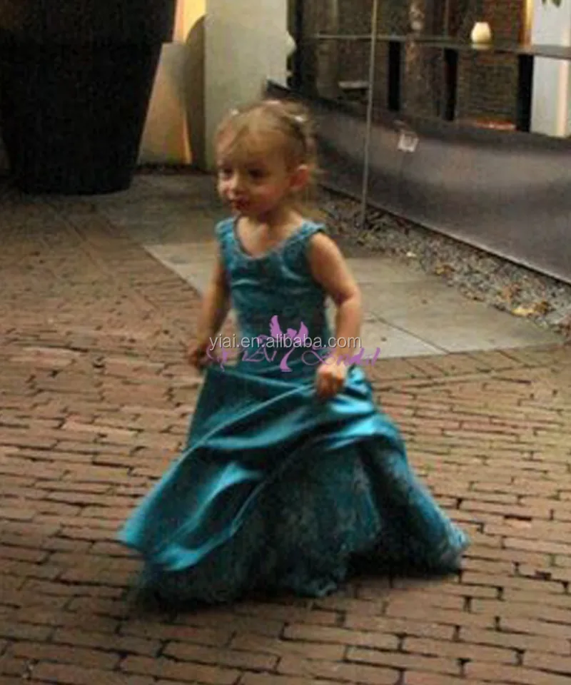 RSW766 Off The Shoulder Long Lace Sleeved Pleated Satin Plus Size Royal Blue Wedding Dresses For Big Women And Baby Girl