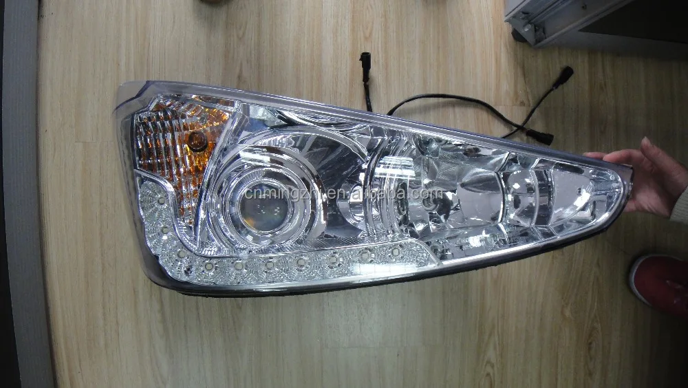 
IRIZAR I6 BUS HEAD LAMP WITH LED HC-B-1003-4 