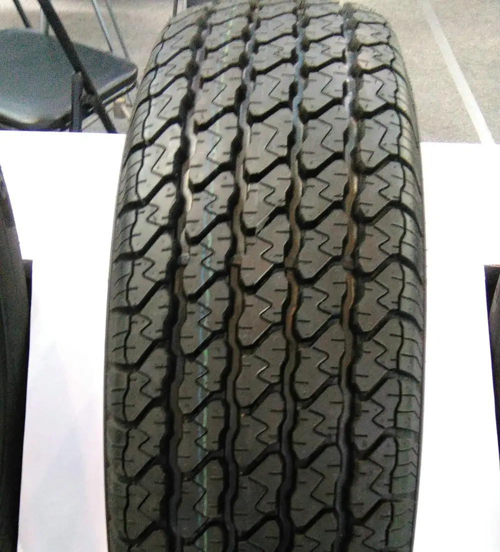 passenger car Tire P235/75R15 Luistone tire Have GCC SONCAP Certificate