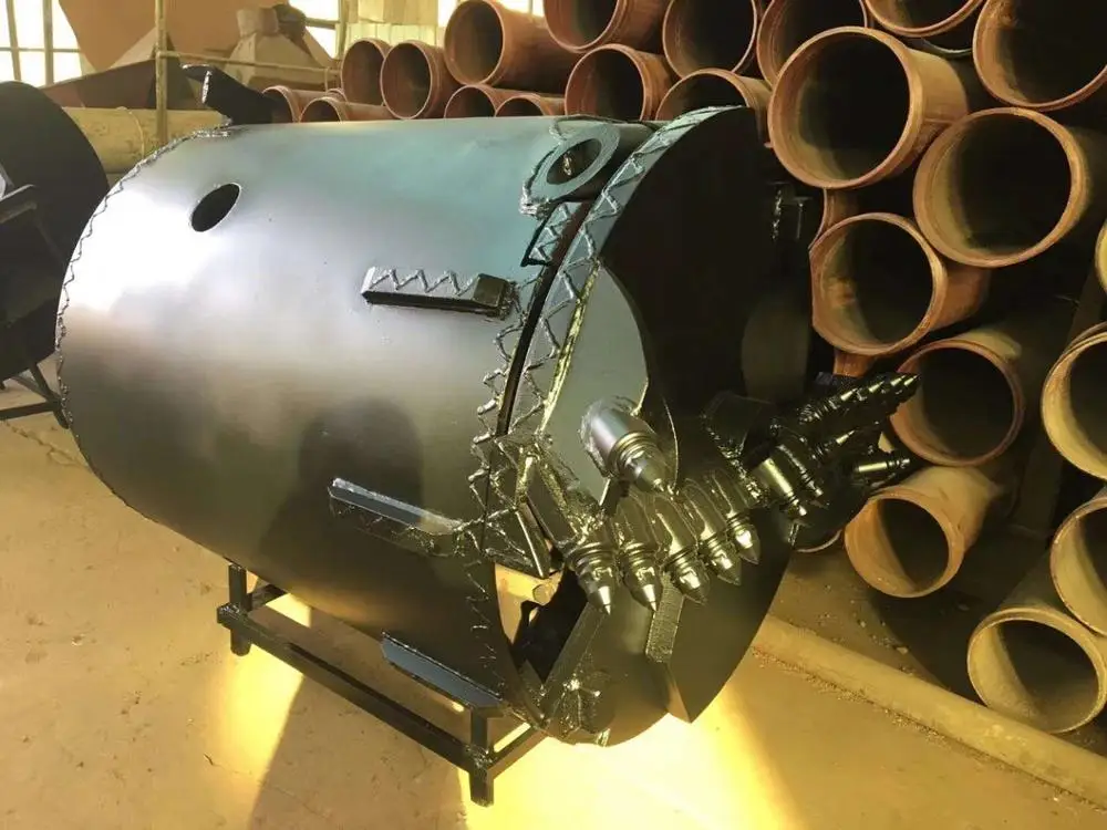 Double bottom sand soil drilling bucket