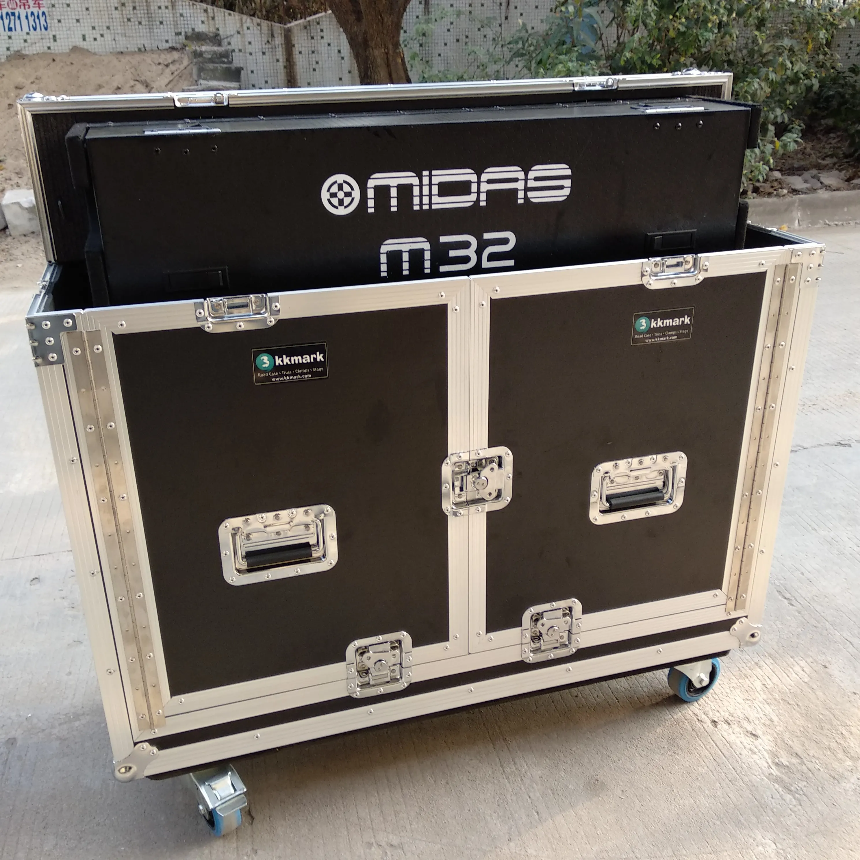 2019 KKMark Black Flip Design Flight Road Cases for Midas M32
