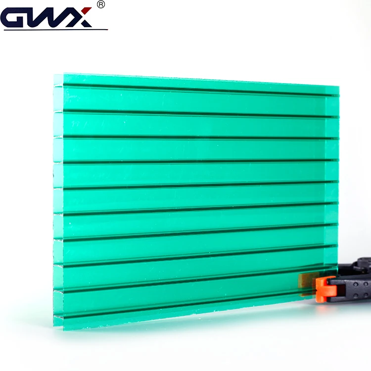 Прозрачные поликарбонатные пластиковые душевые стеновые панели для теплиц