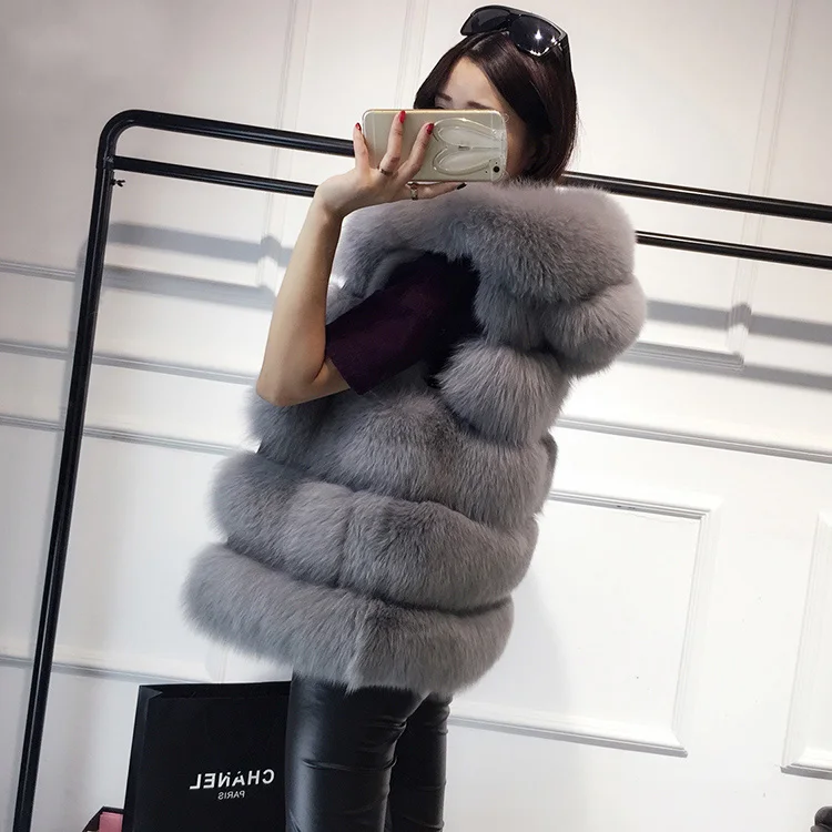 New Arrival Hooded Faux Fur Vest Coat Outdoor Warm Elegant Beautiful Winter Woman Fox Fur Vest