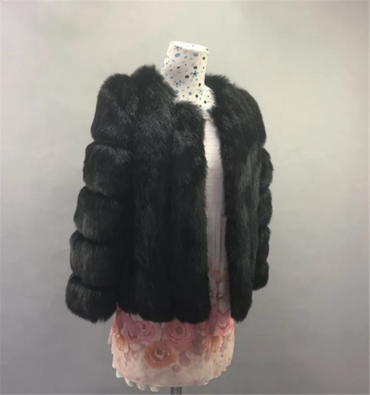 2018 New Winter Warm Whole Skin fake Fox Fur Coat Short Style Women faux Fur Coat
