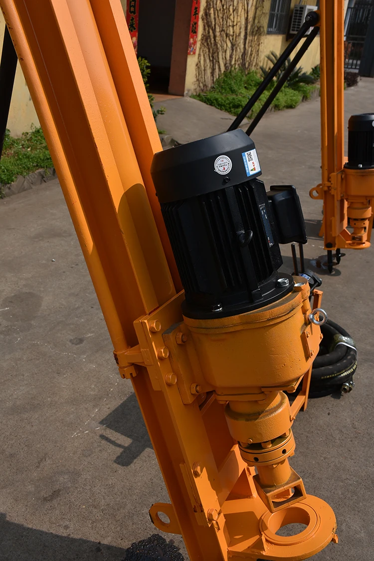 Portable Electric DTH Water Drilling Rig For Rock And Soil For Electric Circuit