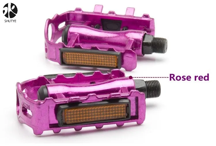 High Quality Anti Skid Aluminium Alloy Bicycle Pedal Bicycle Accessories With Reflective Light